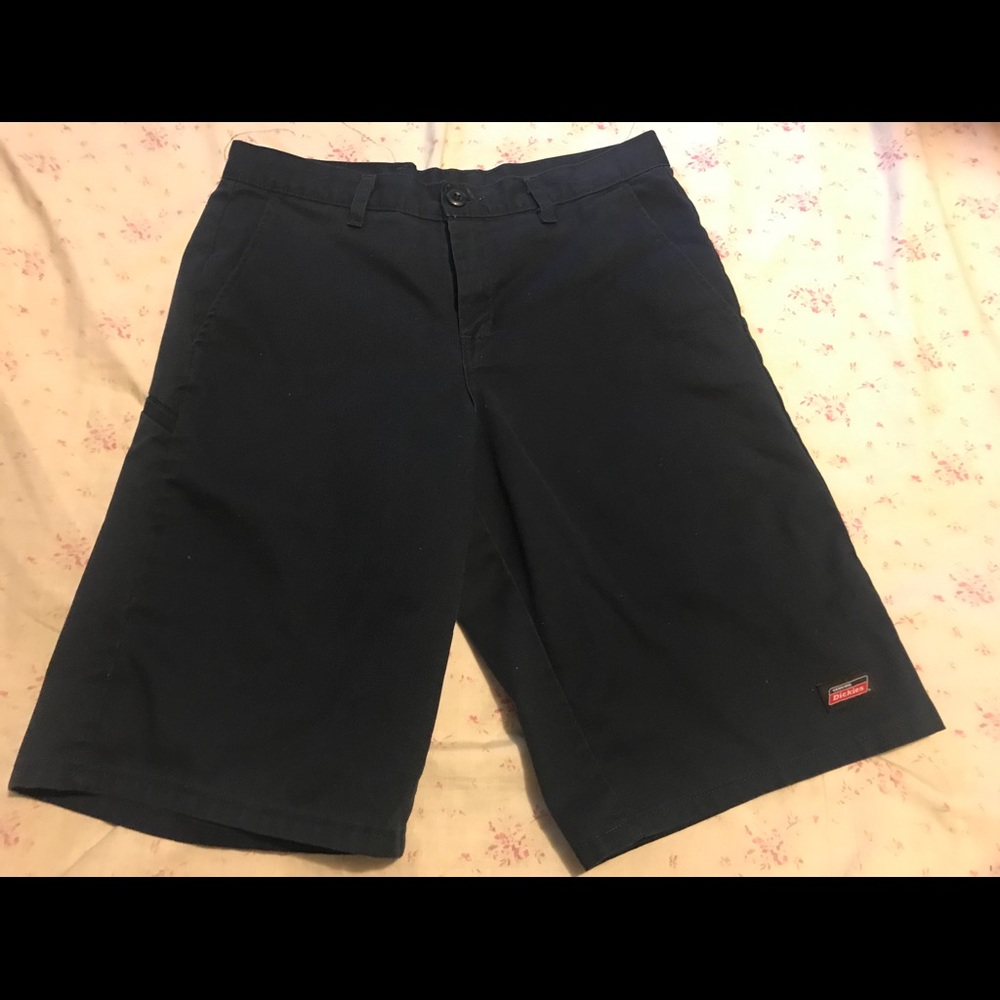 SIZE 32 BLUE DICKIES SHORTS